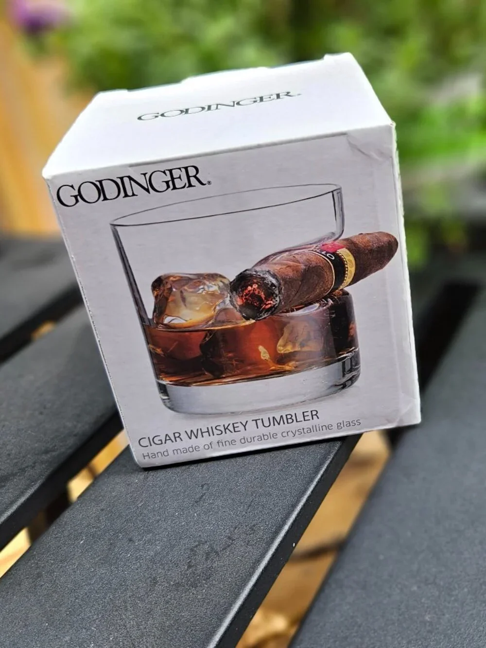 Godinger out box